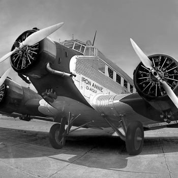 Iron Annie Flugzeug